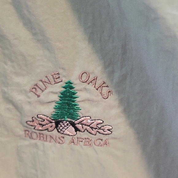 Olive Green Crewneck Pullover Golf Jacket with Relaxed Fit - Picture 3 of 3